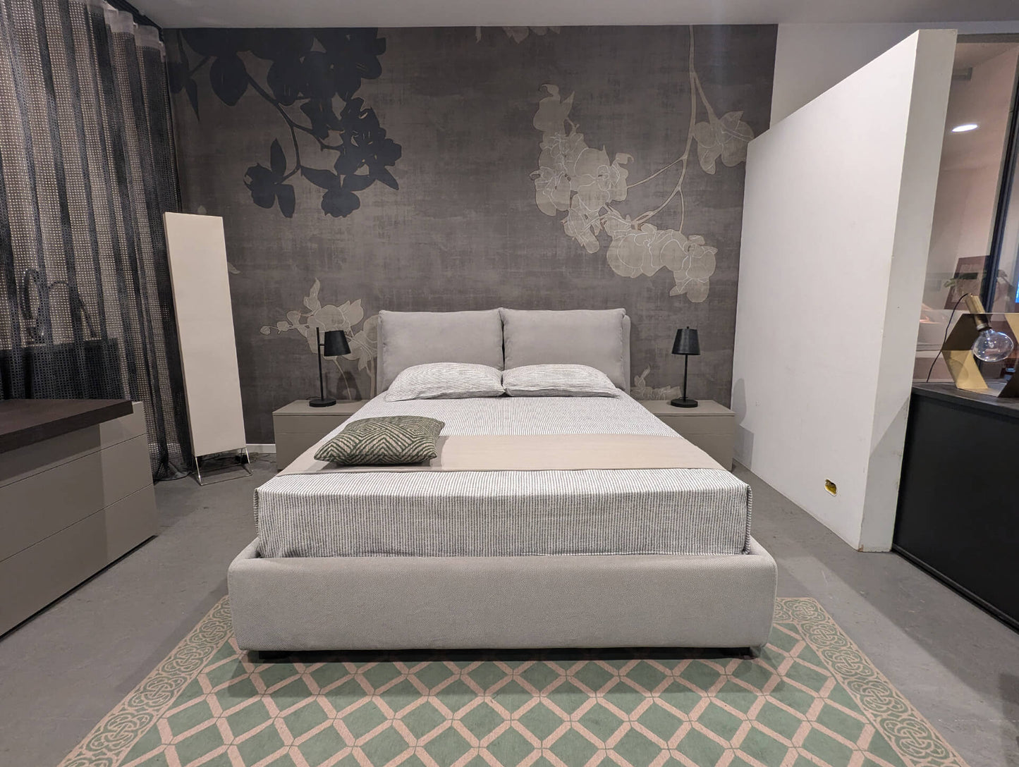 Camera da letto completa con armadio Vision con TV integrata