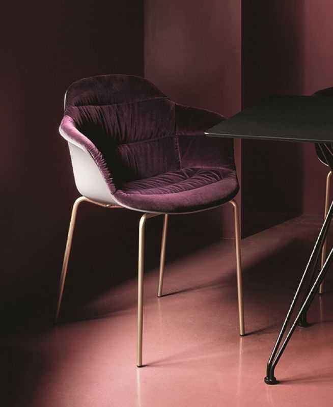 POLTRONCINA CON BRACCIOLI IMBOTTITA IN ACCIAIO - MOOD