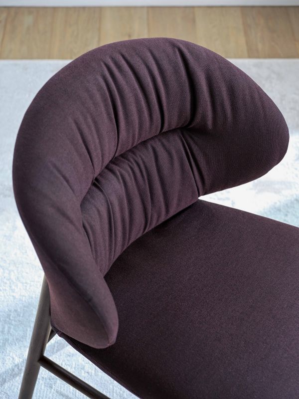 SEDIA CON GAMBE IN LEGNO - DROP