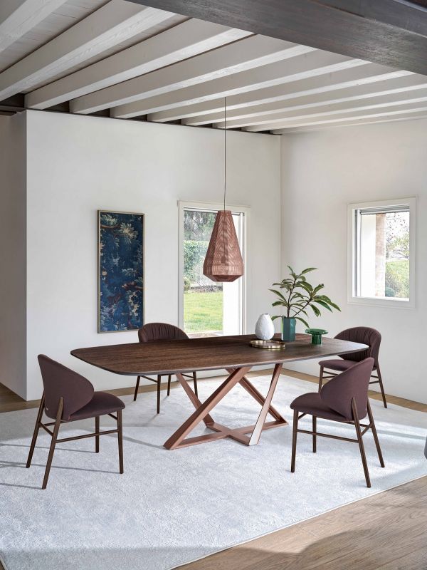 SEDIA CON GAMBE IN LEGNO - DROP