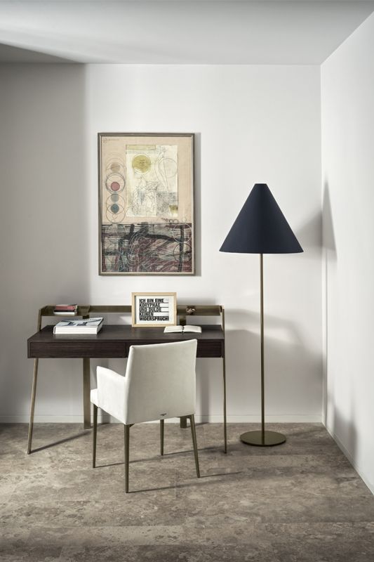 LAMPADA STREGA