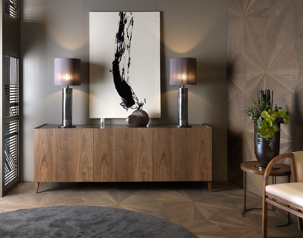 CREDENZA LEONARDO - IN NOCE MASSELLO E RIPIANO IN MARMO