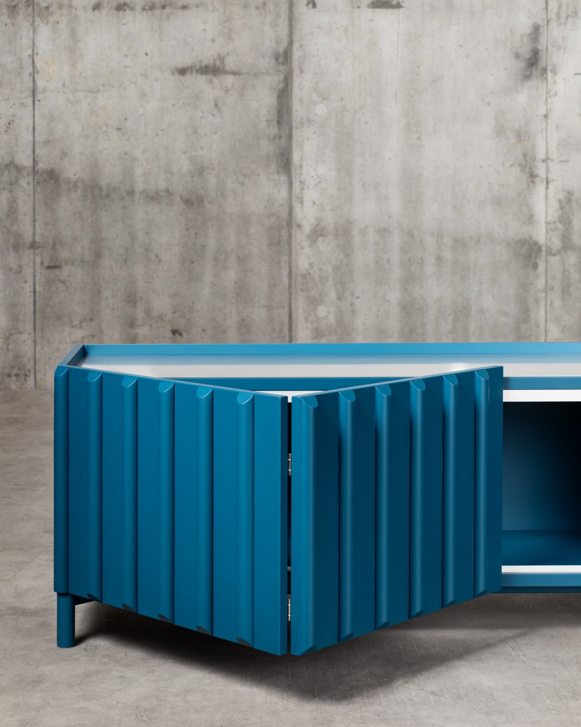 MADIA CONTAINER