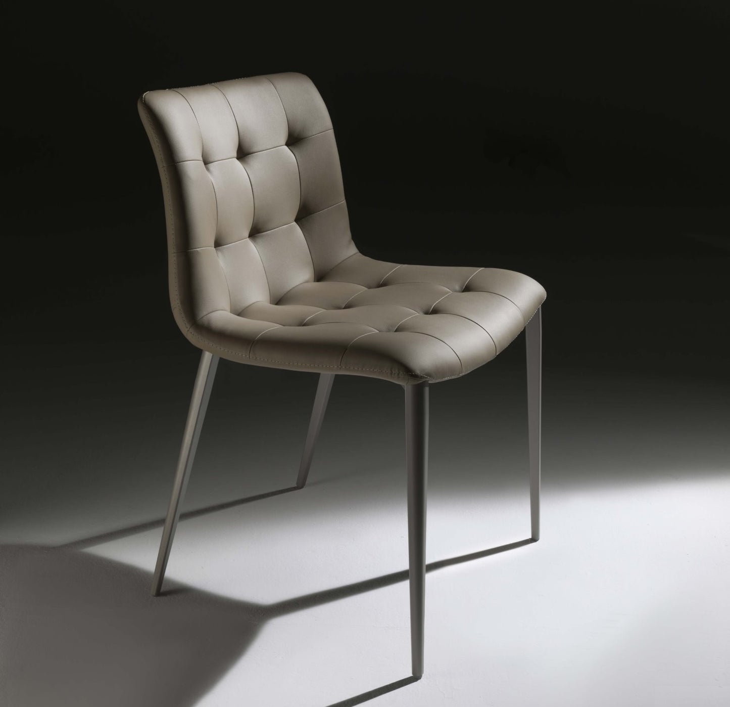 SEDIA KUGA - GAMBE IN METALLO